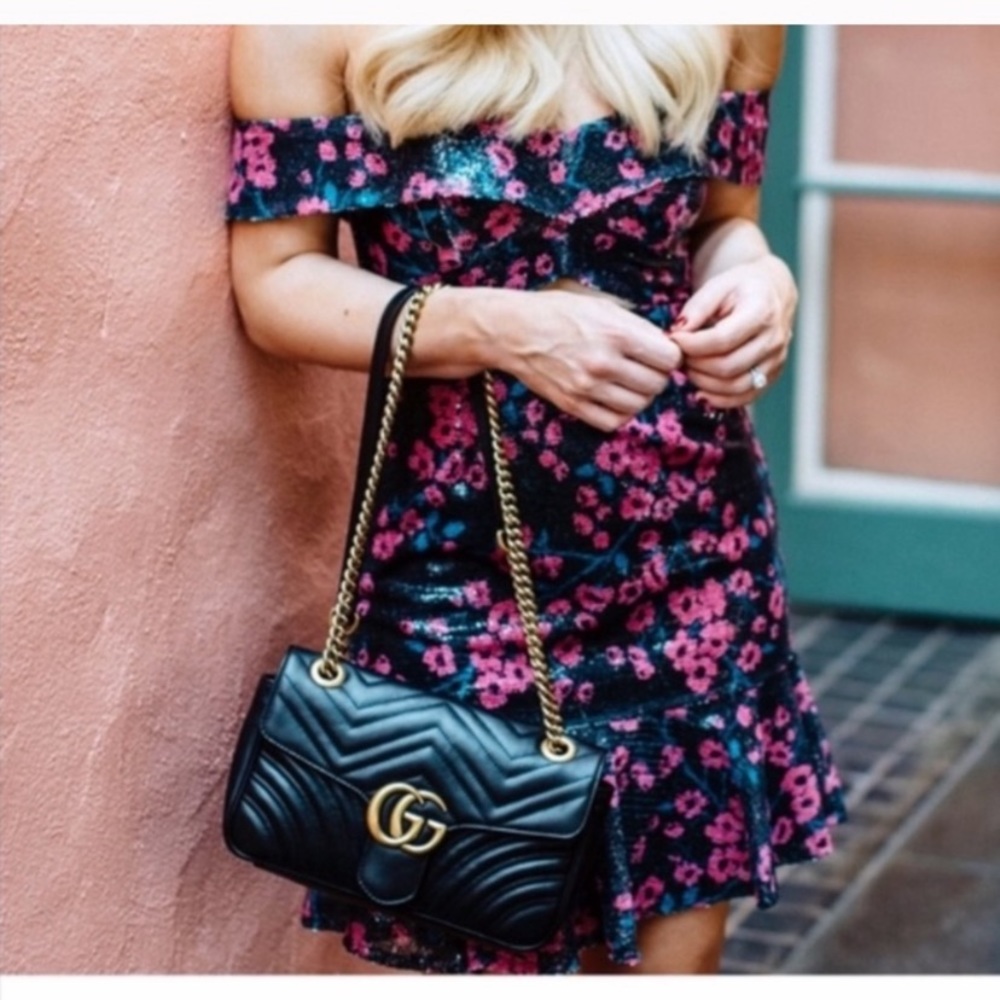 NWT❗️WAYF 🖤🌸 Janet Flounce Floral Sequin Dress